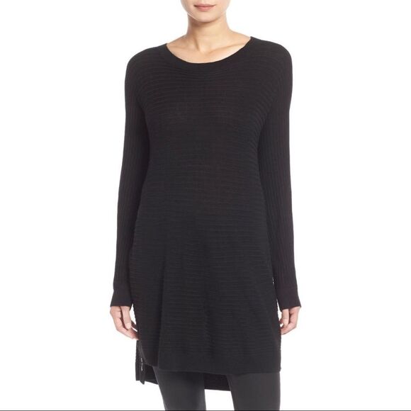 ✨ Side Zip Tunic Sweater
TROUVÉ✨ - Picture 1 of 9